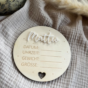 Houten mijlpaalkaart met geboortedata, naamplaatje, geboortecadeau, hallo wereld, geboortekaartje