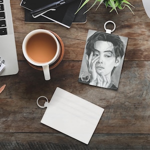 Kartenhalter Brieftasche, BTS V Kim Taehyung Fan Kunstdruck, Finger Herz Design Logo, Metall Schlüsselring, Kpop Merch, schlank Minimalist Brieftasche, Ausweishalter