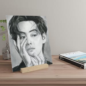 Art Print Gallery Board, BTS V Kim Taehyung Charcoal Portrait, Stand Included, Fan Art Gift, Kpop Decor, desk / shelf display