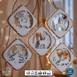BIANCA, ein Set mit 30 einzigartigen Weihnachtskugeln zur Verschönerung Ihres Baumes.