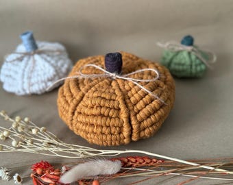 Calabaza de macramé hecha a mano: decoración bohemia otoñal