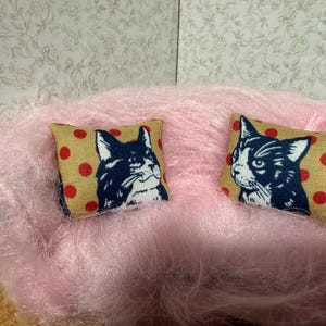 Dollhouse miniature 1:12 scale 2 couch pillows pop art cats any fabric I have listed can also be couch pillows