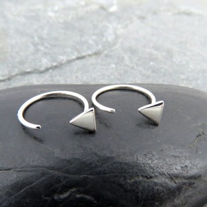 Tiny Triangle Huggie Hoop Earrings Silver Triangle Sleeper Hoops Dainty Triangle Hoop Earrings Minimalist Jewelery image 2