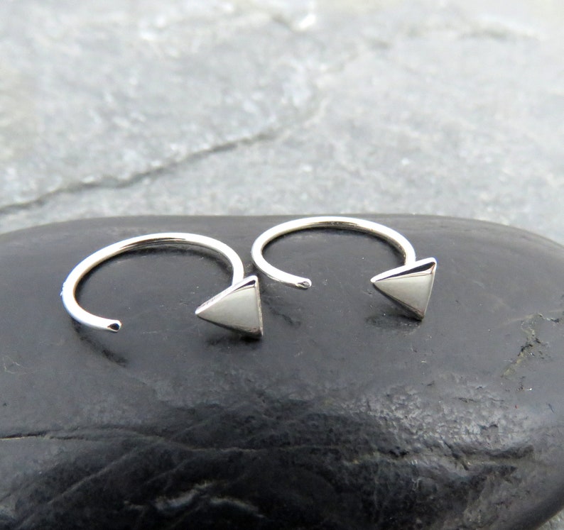 Tiny Triangle Huggie Hoop Earrings Silver Triangle Sleeper Hoops Dainty Triangle Hoop Earrings Minimalist Jewelery image 2