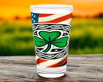 Vaso de pinta con trébol: Vaso irlandés para el Día de San Patricio (16 oz)