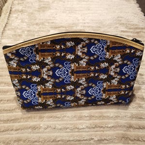 Lot de 5 pochettes gigognes en Batik