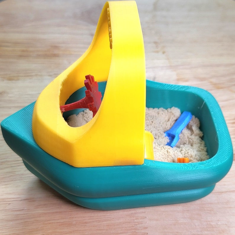 Mini Tuggy Boat Sandbox With Lid, 4 Toys and Sand, Perfect for