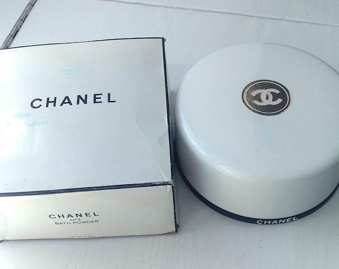 Vintage Chanel No. 5 Bath Powder 8 Oz Size 730 Collectible 1960s