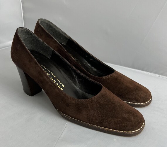 Vintage Women's Bruno Magli Brown Suede Pumps, Ro… - image 3