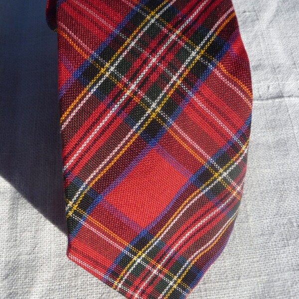 1950s Royal Stewart Tartan Plaid Tie -Superba Red COTTON Neck Tie- Mens Narrow Slim Holiday Party Necktie - Punk Hipster Fashion - 2.5"