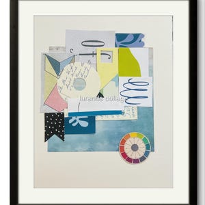 DE --Collage original réalisé avec des papiers variés et imprimés et des cartes postales. Imprimé sur une toile de coton texturée, passe-partout inclus