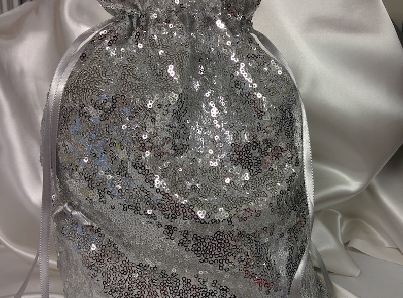 SEQUIN MONEY BAG, Colors, Rose Gold, Silver, Gold, With or Without Brooch, Bridal, Money Dance, glitter bag, drawstring, purse Silver no brooch