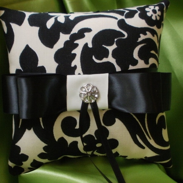 RING PILLOW Damask ring pillow Ringbearer Black Ivory Waverly Onyx Your Choice of Accent Color