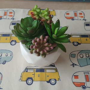 VINTAGE CAMPER LINENS- Table runner, Napkins, potholders, or Placemats, Vintage and Classic Camper Print, Wedding, Bridal, Rv Decor, Party