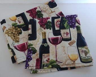 WINE and GRAPES LINENS -- Table Runner- or Napkins -or Placemats - bottles, Glasses, Grapes - wine decor kitchen