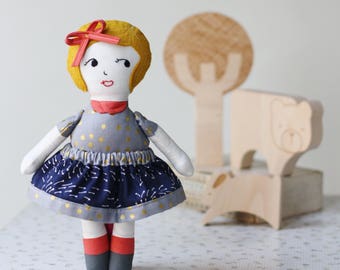 Doll Sewing Pattern, PDF Sewing Pattern, Stuffed Doll Sewing Pattern