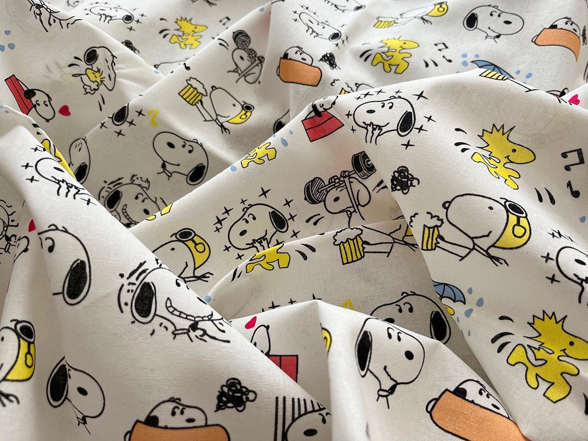 [HAZZYS]Signature Pattern Snoopy Flap card★人気★ 5880 - Snoopy Head Toss Cotton Fabric - 43 Inch (width) X 1