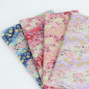 5390 - Japońskie kimono z bawełny w kolorze brązowym z motywem kwiatów wiśni - 55 cali (szerokość) x 1/2 jarda (długość)