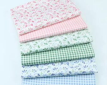 6110 - Small Flower Floral & Gingham Cotton Fabric - 62 Inch (Width) x 1/2 Yard (Length)