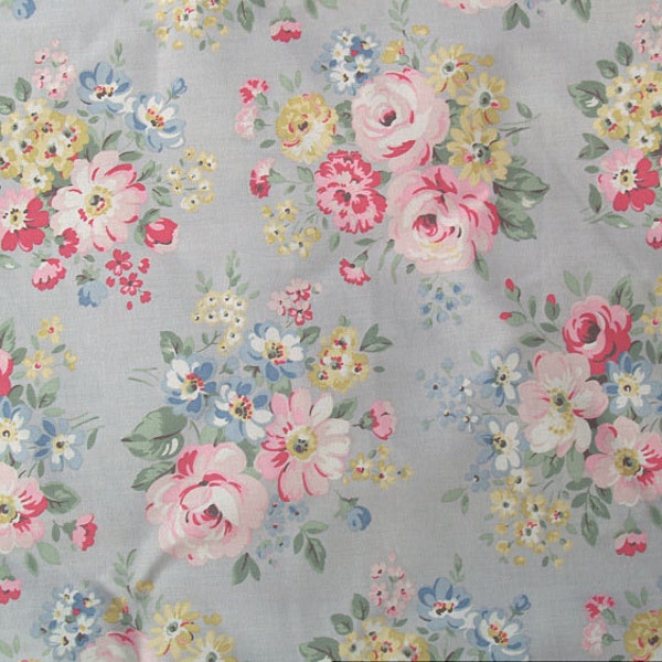 3056.1 - Cath Kidston Spring Bouquet (Light Grey) Cotton Fabric - 53 Inch (Width) x 1/2 Yard (Length)