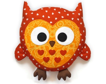 Owl Pattern -  plush pillow sewing pattern PDF