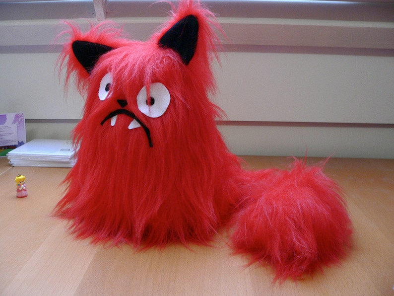 Molde do bicho de pelúcia Boris, o gato vermelho em PDF - tutorial de costura com pele sintética imagem 2