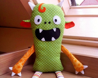 Monster Doll pdf sewing pattern - Halloween softie Stuffed toy