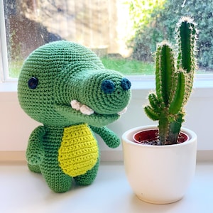 Toto the Crocodile amigurumi crochet pattern PDF image 3