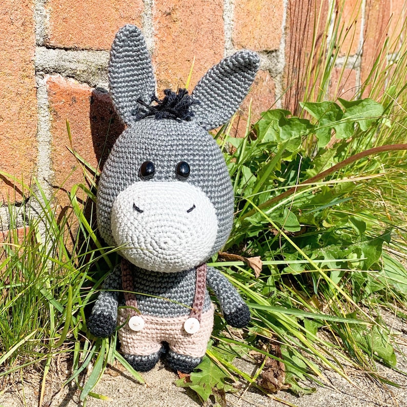 Bernard the Donkey Amigurumi Crochet pattern PDF image 4