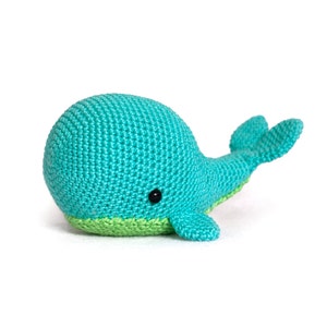 Crochet Pattern whale amigurumi PDF image 1