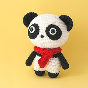 Momo the Panda Bear Amigurumi crochet pattern PDF English, German, Dutch & Spanish image 2