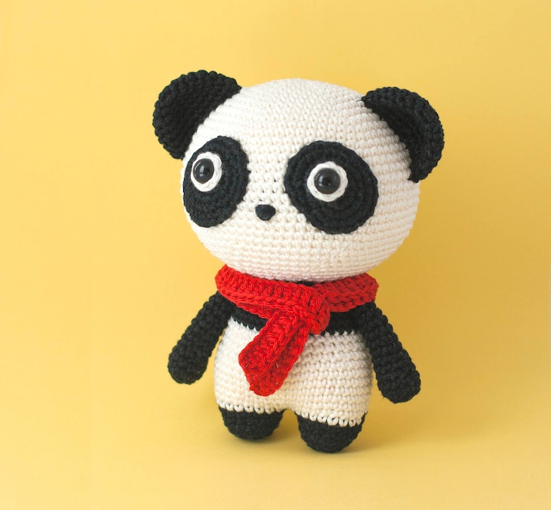 Momo the Panda Bear Amigurumi crochet pattern PDF English, German, Dutch & Spanish image 2