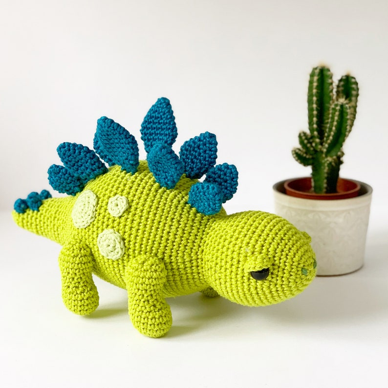 Toby the Stegosaurus - Dinosaur Amigurumi crochet pattern - Make a cute toy yourself image 3