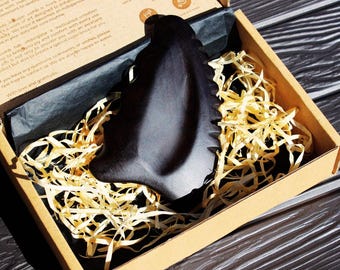 Wooden Gua Sha Massager for Face & Body Black Version Natural Lymphatic Drainage Tool Facial Sculpting Anti-Aging Self-Care Skincare Tool