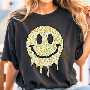 Smiley Face T-Shirt, Women&#39;s Graphic Shirt, Floral Summer Tee, Gift for Friends,  Cute Smiley Face Graphic Top, Melting Smiley Face TShirt