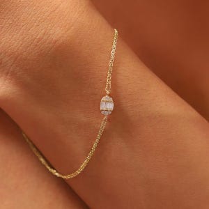 14K Gold Baguette Bracelet, Solid 14K Gold Anniversary Bracelet, Dainty initial Baguette Bracelet, Handmade Oval Baguette Bracelet