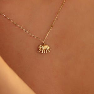 Elephant Necklace, 14K Solid Gold Elephant Necklace, Minimalist Elephant Necklace, Dainty initial Elephant Pendant, Christmas Gift