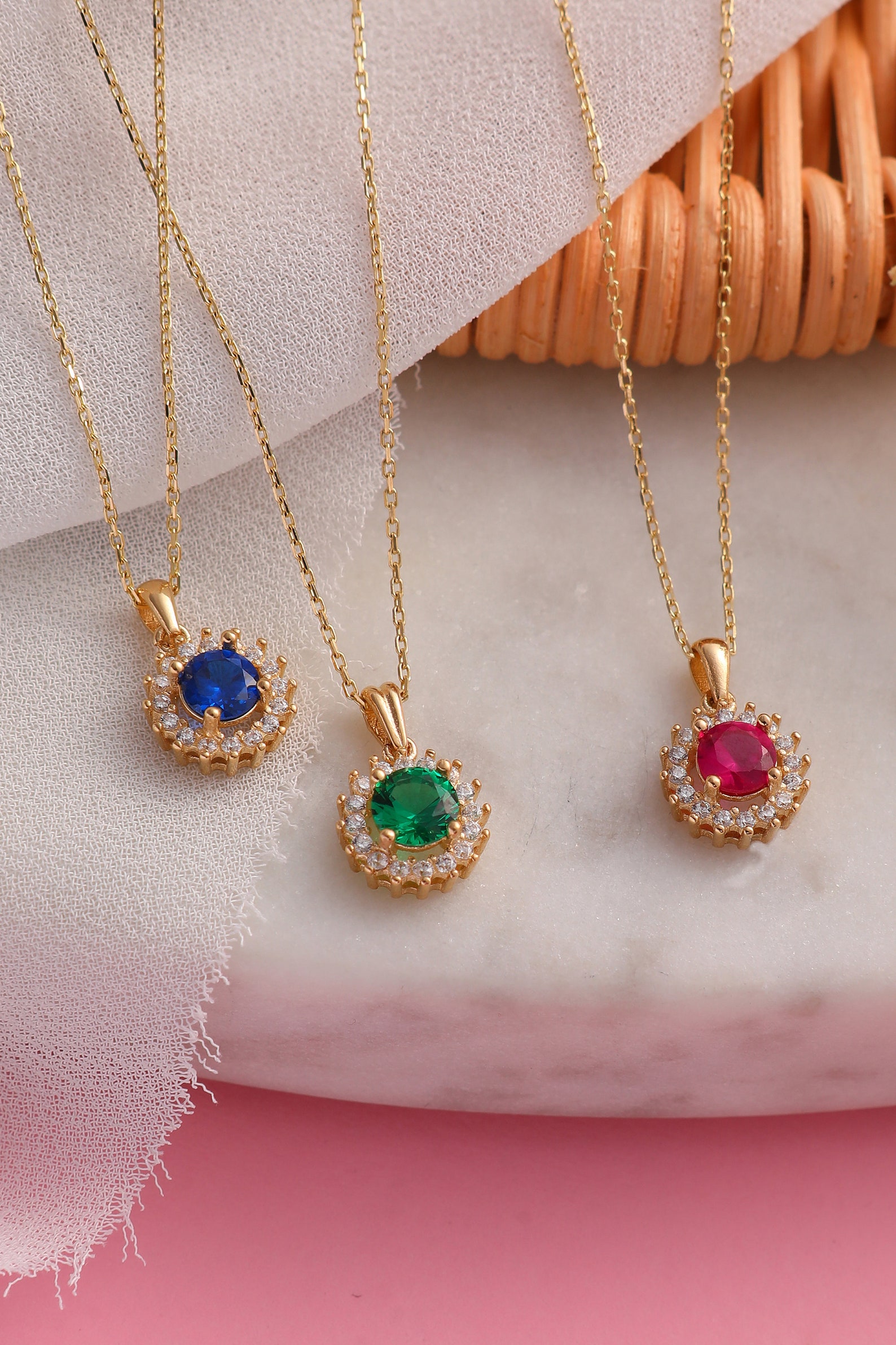 14K Gold Emerald Necklace, Minimalist Emerald Necklace, 14K Solid Gold ...