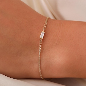 Tiny Baguette Bracelet, Minimalist Baguette Bracelet, 14K Solid Gold Anniversary Bracelet, Dainty initial Baguette Bracelet, Summer Jewelry