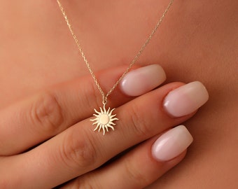 14K Gold Sun Necklace, Minimalist Gold Sun Necklace, 14K Solid Gold Sun Necklace, Sunshine Necklace, Dainty Gold Sun Pendant, Christmas Gift