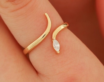 Tiny Snake Ring, Dainty initial Snake Ring, Solid 14K Gold Anniversary Ring, Minimalist 14K Gold Snake Ring, Summer Jewelry, Birthday Gift