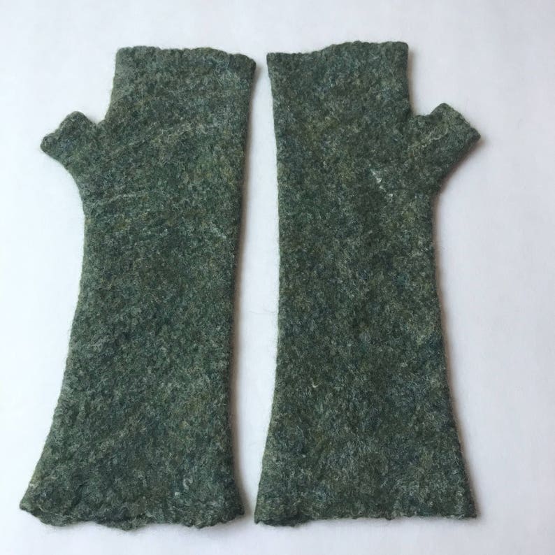 Green Felted Arm Warmers Red Green Multi Color Merino Wool Tussah Silk Moss Made to Order image 6