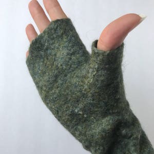 Green Felted Arm Warmers Red Green Multi Color Merino Wool Tussah Silk Moss Made to Order image 5