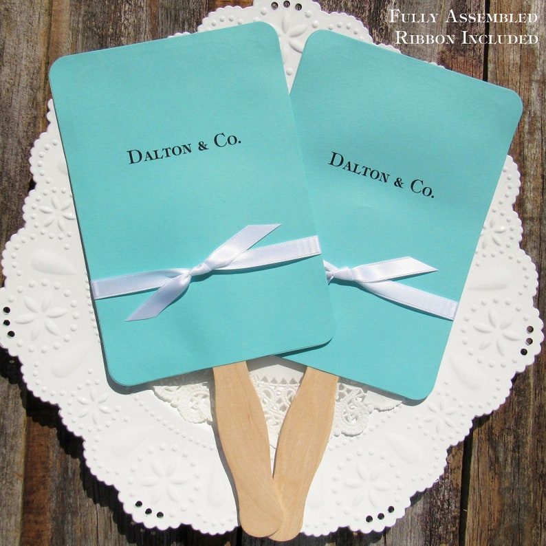 Aqua Wedding Fans: Personalized Elegant Favors with Ribbon Bild 2