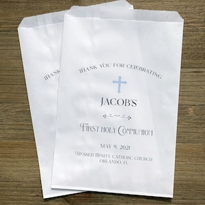 Personalized First Communion favor bags, large enough for cookie bags, candy bags or candy buffetbags.