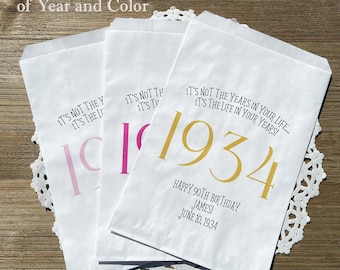 Personalized Birthday Favor Bags: Custom Year & Color