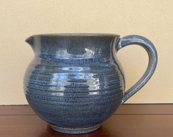 Jarra de cerámica artística de gres torneado a rueda MCM