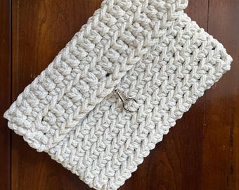 Cream Crochet Clutch Handbag, Fold Over Brass Closure, Crossbody Strap