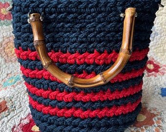 Handmade crochet handbag: medium size in Navy with Red Stripes