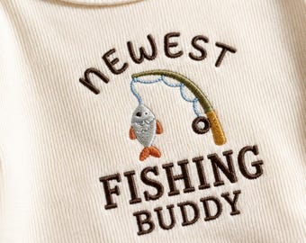 最新の釣り仲間刺繍入りベビーロンパース、釣り好きの新生児用衣装、釣り好きの赤ちゃんへのギフト、アウトドア好きのベビーシャワーギフト